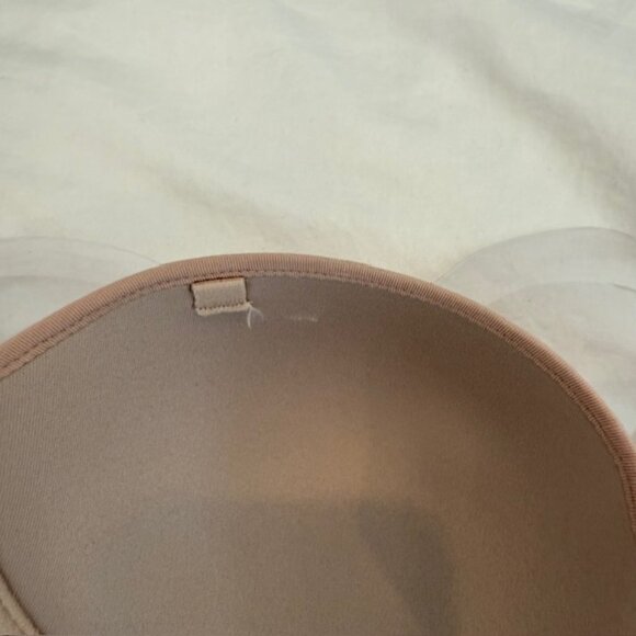 Brand new never worn Natori strapless bra. Size 34C - Picture 4 of 5